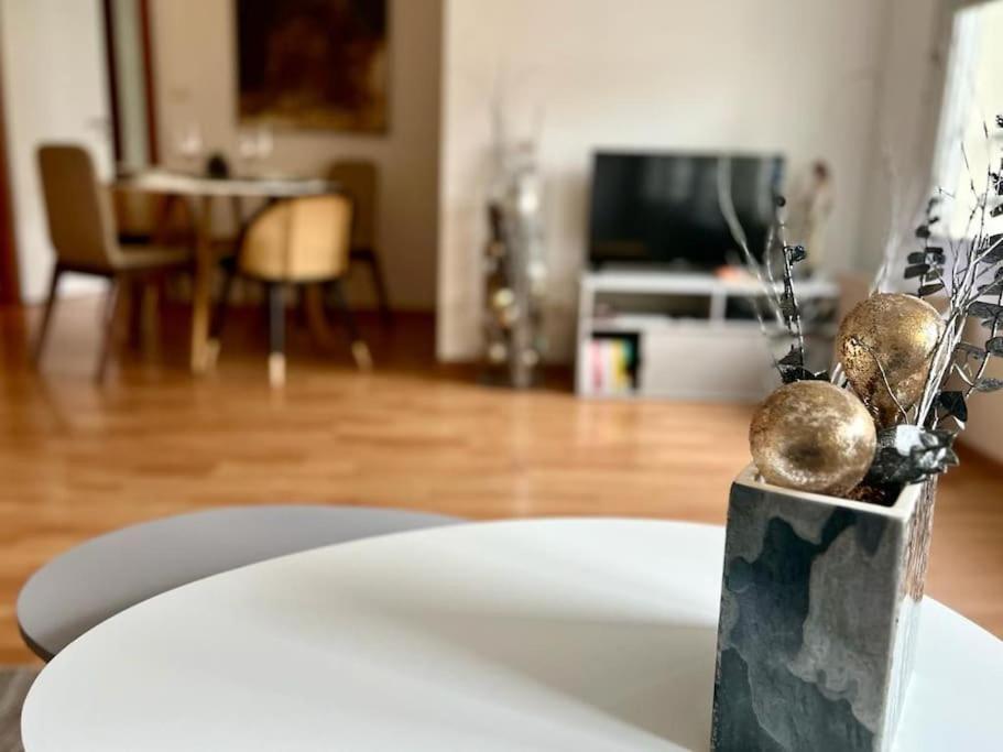 La Sinne Appartement 2 Pieces Avec Garage Mulhouse Dış mekan fotoğraf
